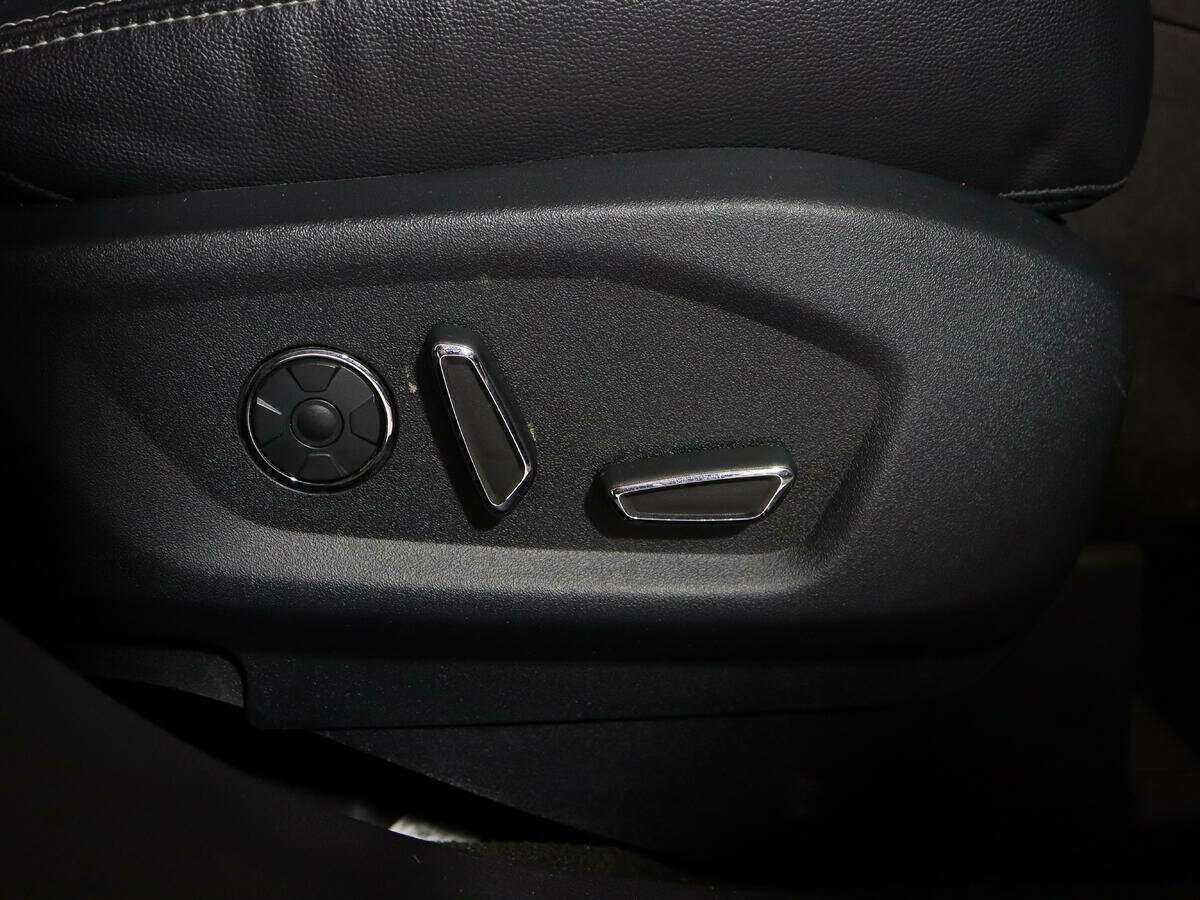 Ford Explorer б/у, 2016, Автоматическая. Фото: #16