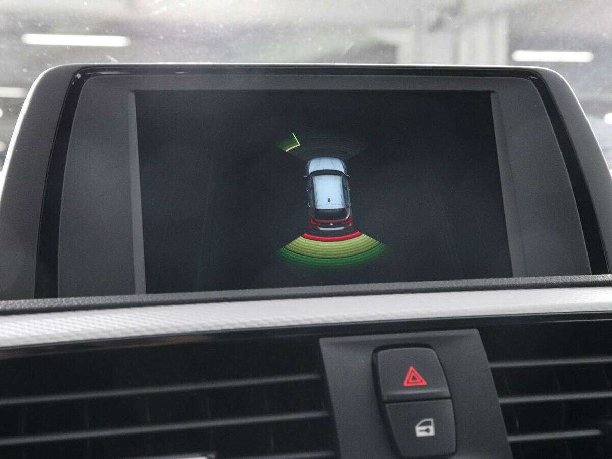 BMW 1 серии б/у, 2018, Автоматическая. Фото: #12