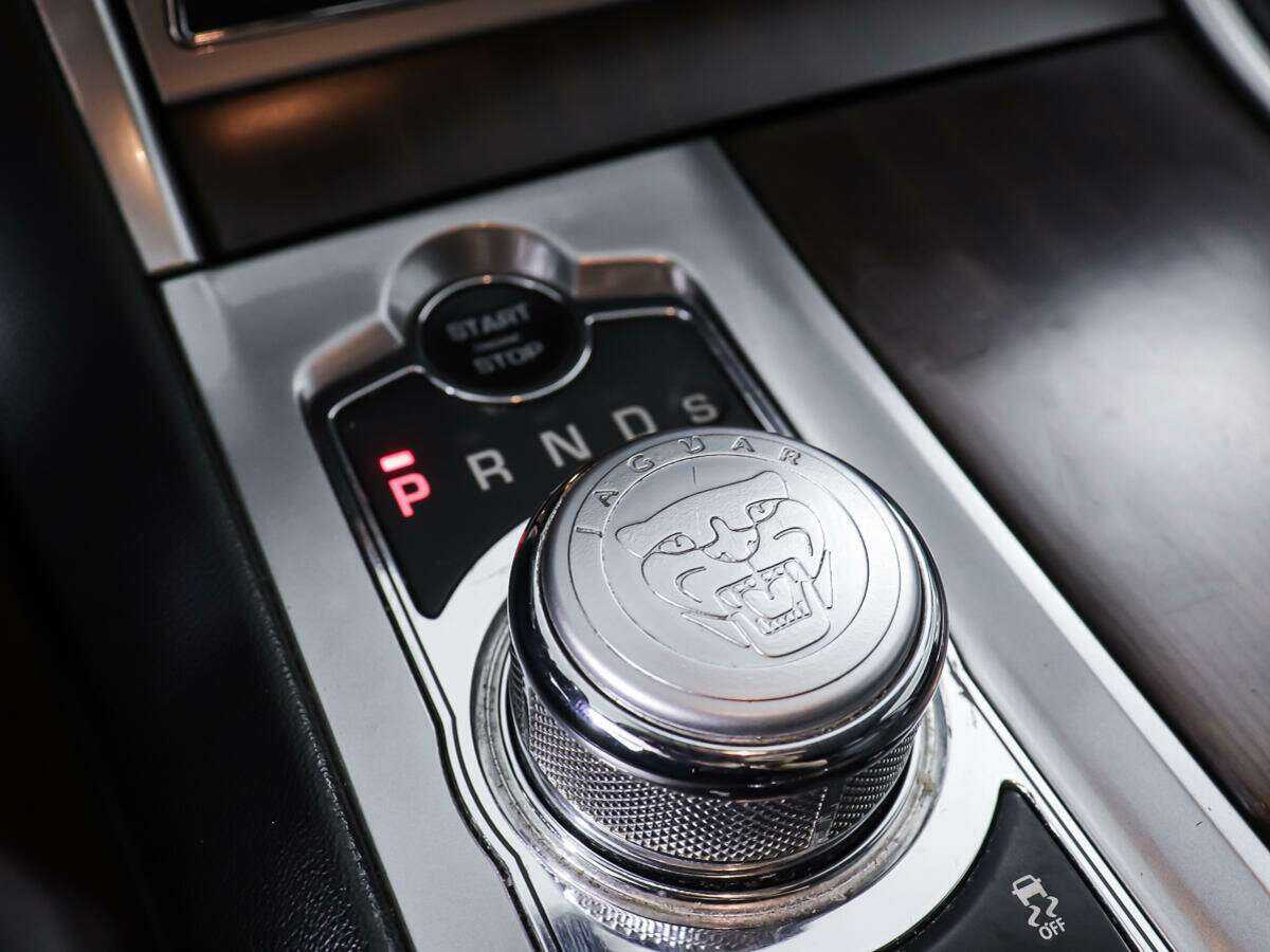 Jaguar XF б/у, 2013, Автоматическая. Фото: #18