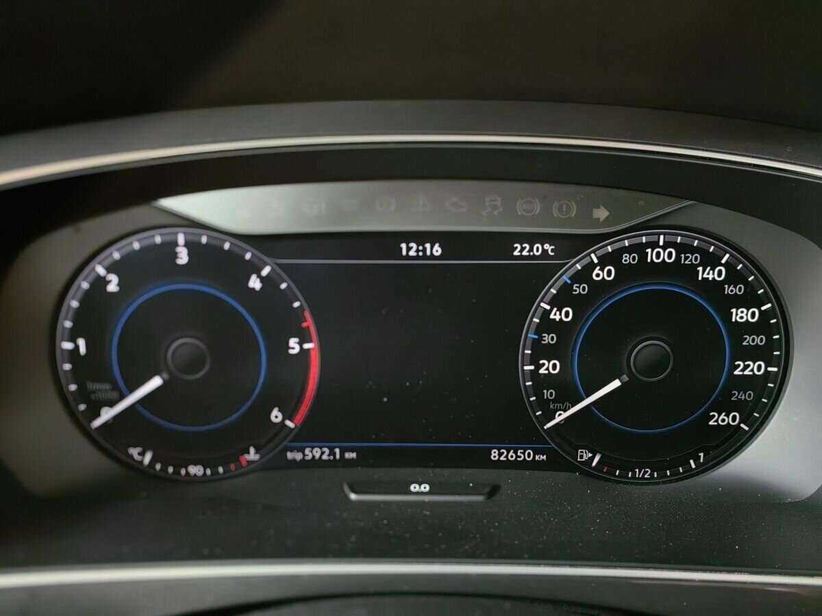 Volkswagen Tiguan б/у, 2018, Роботизированная. Фото: #18