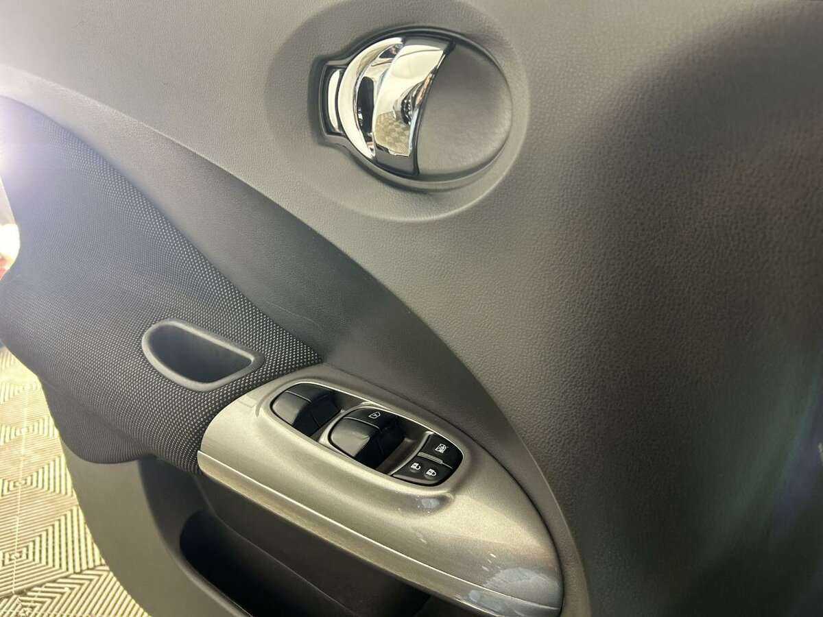 Nissan Juke б/у, 2012, Вариатор. Фото: #7