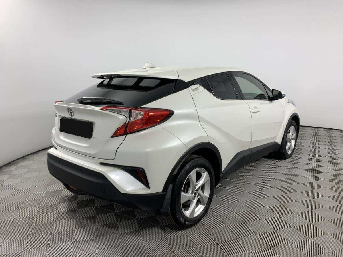 Toyota C-HR б/у, 2019, Вариатор. Фото: #4