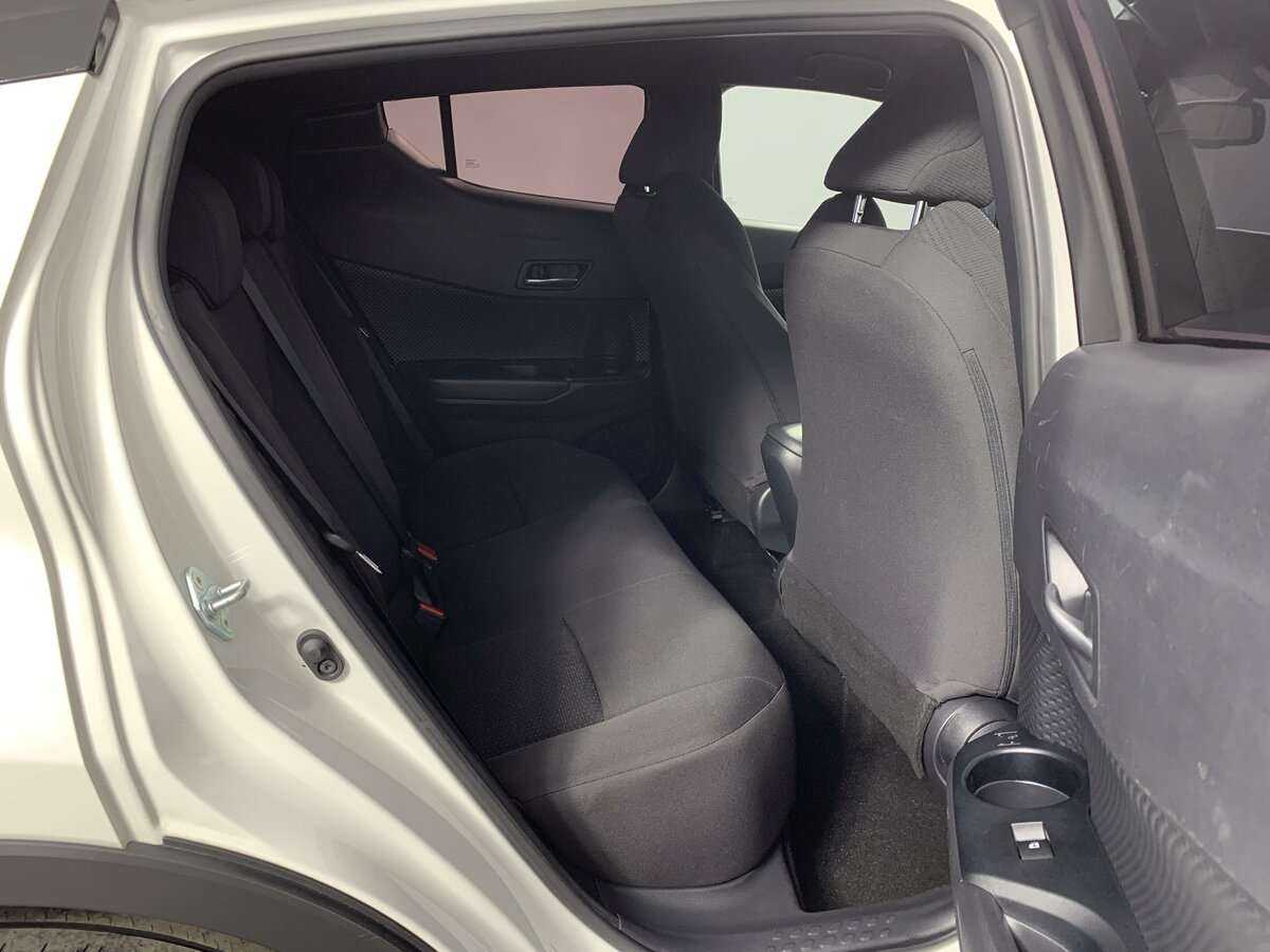 Toyota C-HR б/у, 2019, Вариатор. Фото: #16