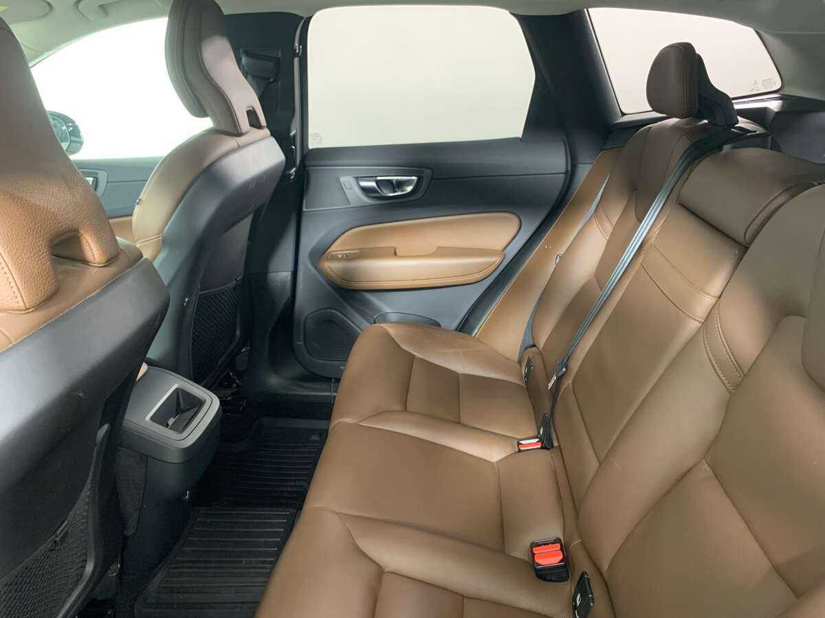 Volvo XC60 б/у, 2019, Автоматическая. Фото: #15