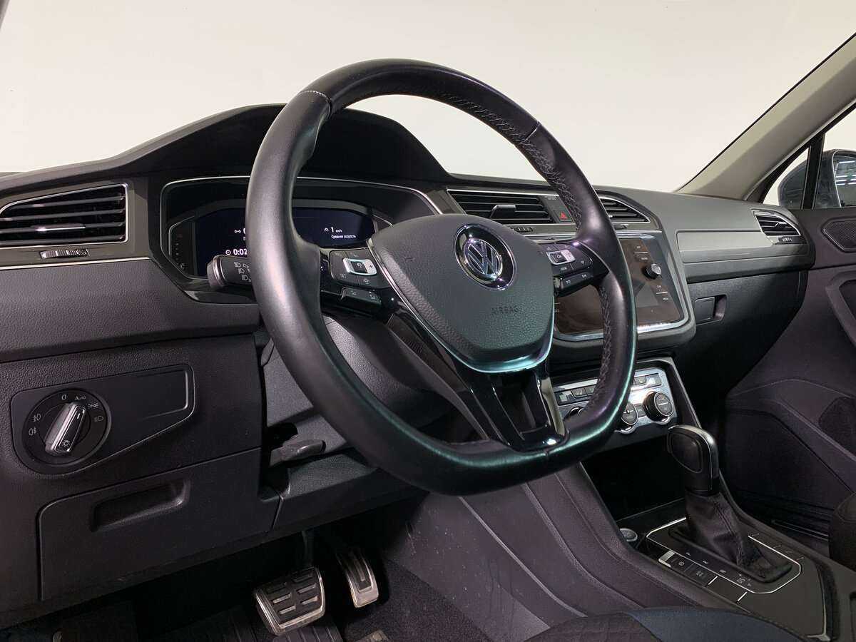 Volkswagen Tiguan б/у, 2020, Роботизированная. Фото: #9