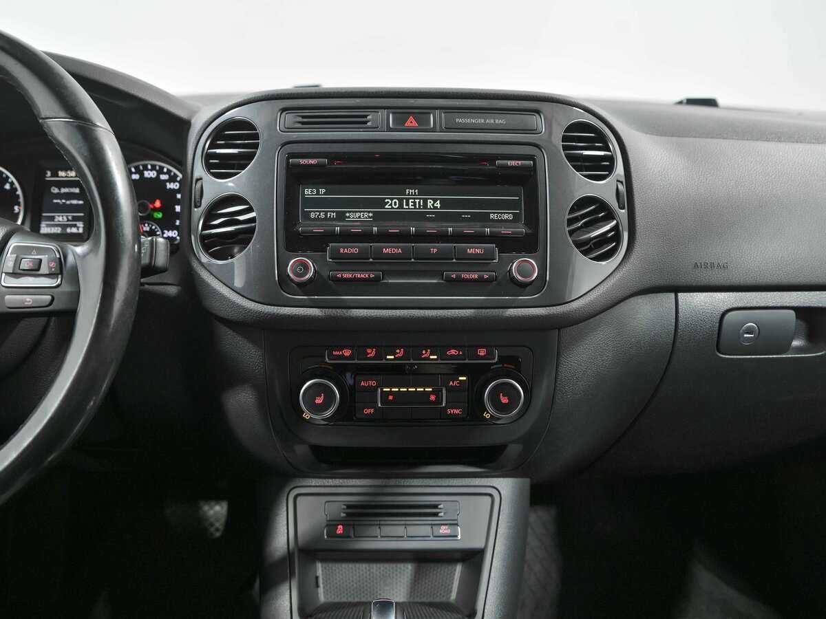 Фольксваген Тигуан б/у, 2013, Автоматическая. Фото: #9