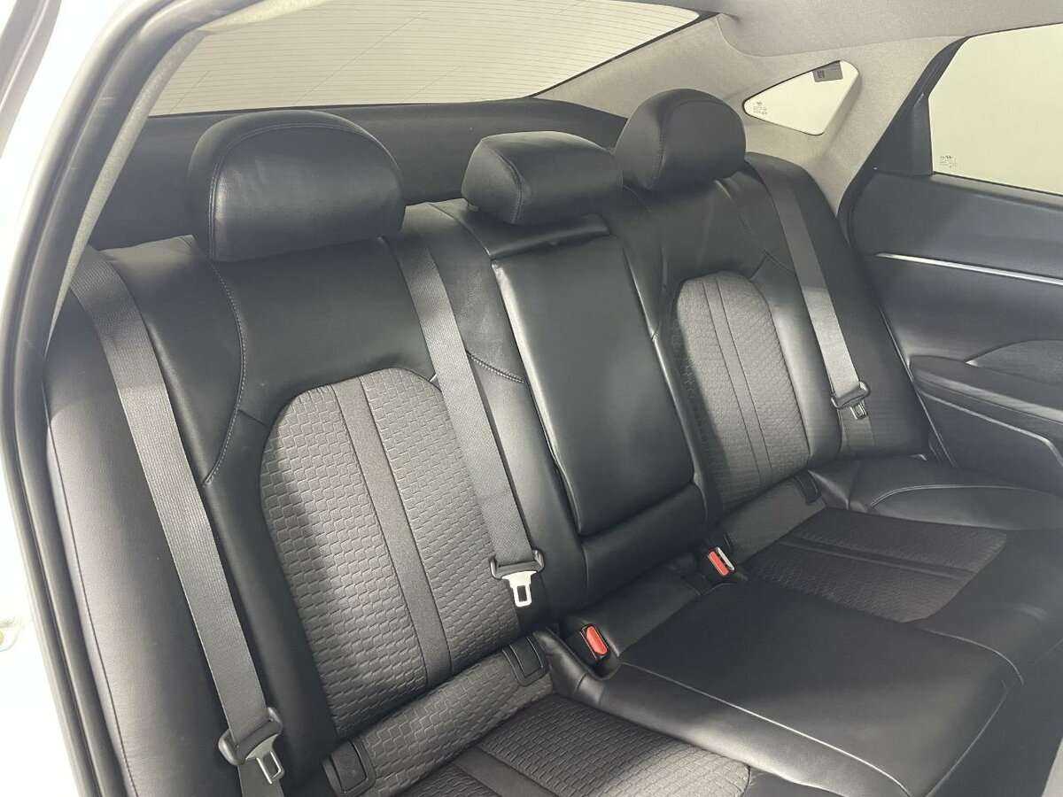 Hyundai Sonata б/у, 2019, Автоматическая. Фото: #14