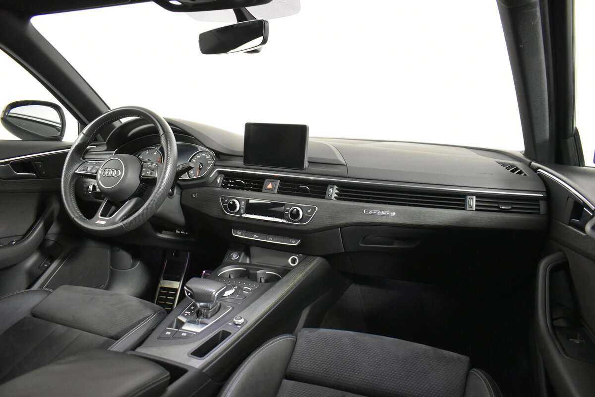 Audi A4 б/у, 2018, Роботизированная. Фото: #13