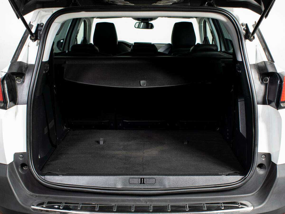 Пежо 5008 б/у, 2018, Автоматическая. Фото: #11