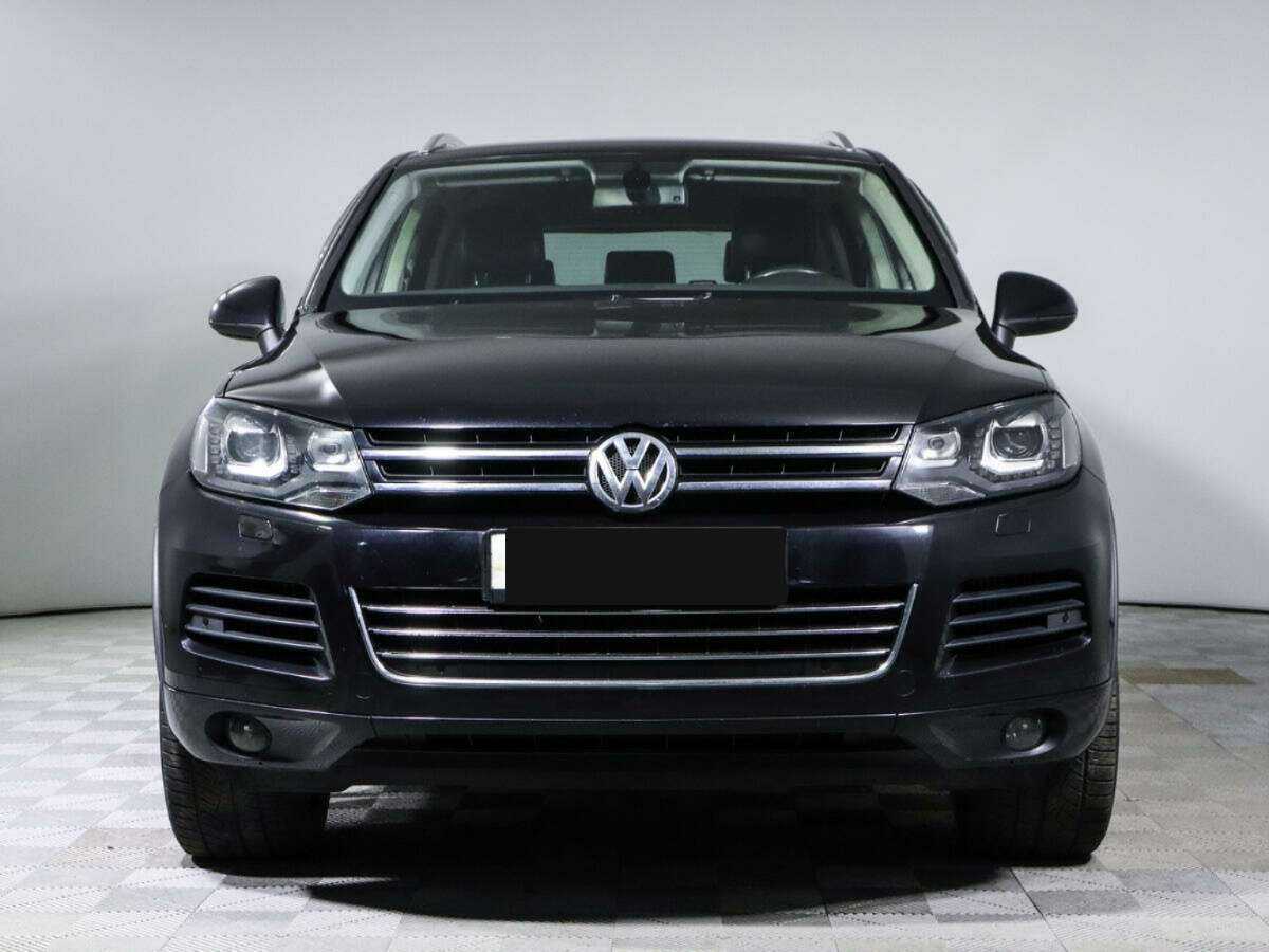 Volkswagen Touareg б/у, 2012, Автоматическая. Фото: #1