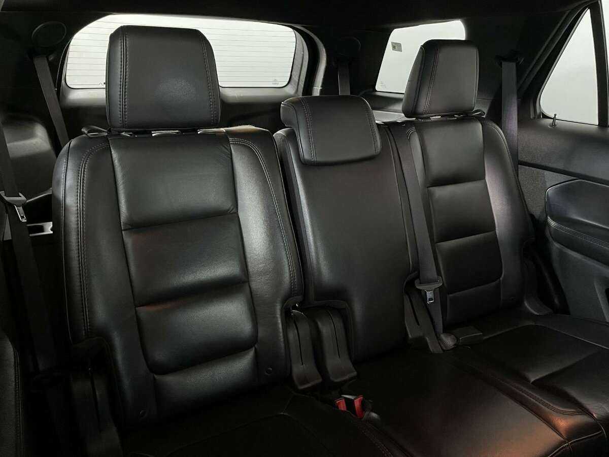Ford Explorer б/у, 2013, Автоматическая. Фото: #15