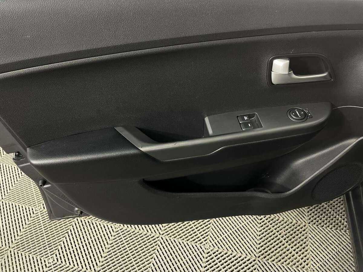 Kia Rio б/у, 2016, Автоматическая. Фото: #7