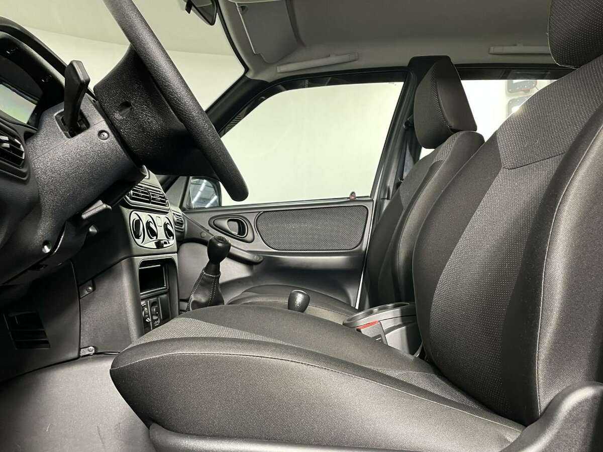 Lada (ВАЗ) Niva б/у, 2023, Механическая. Фото: #9