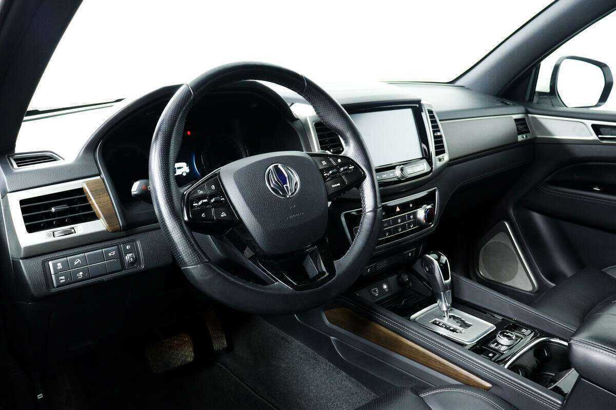SsangYong Rexton б/у, 2018, Автоматическая. Фото: #13