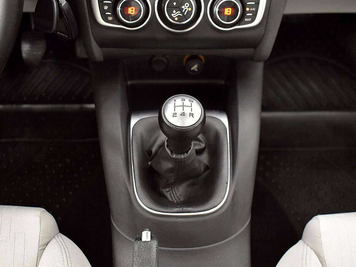 Citroen C4 б/у, 2012, Механическая. Фото: #13