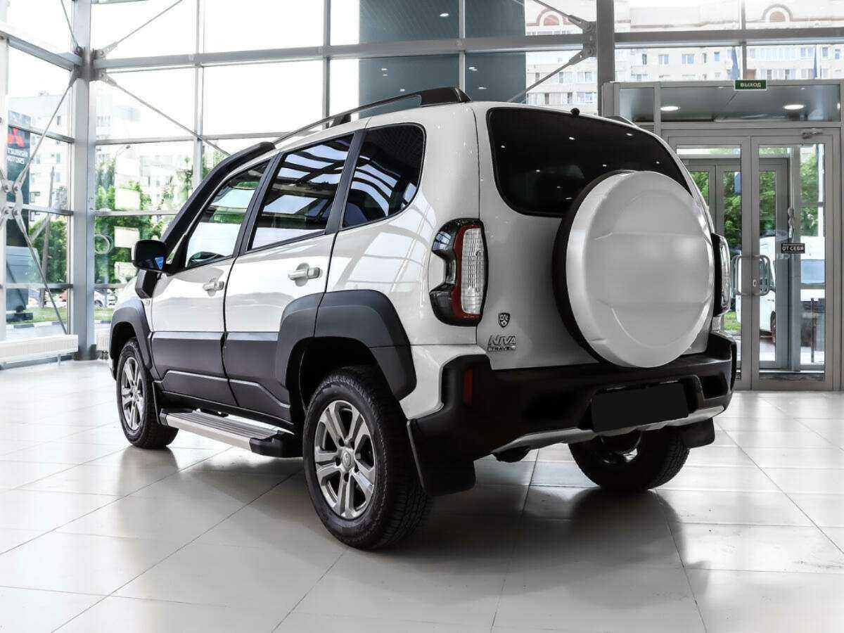 Lada (ВАЗ) Niva б/у, 2023, Механическая. Фото: #6