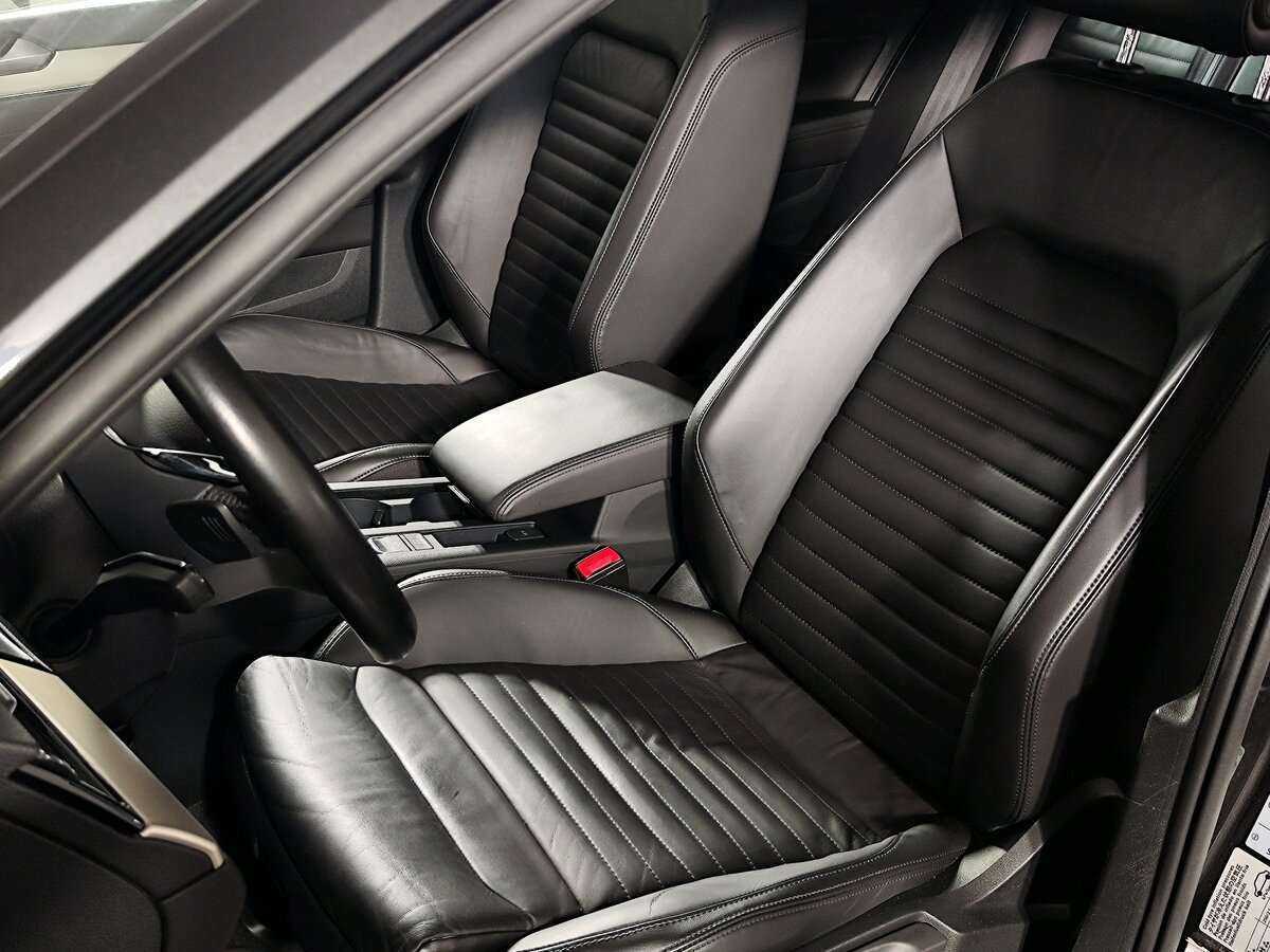 Volkswagen Passat б/у, 2019, Роботизированная. Фото: #10