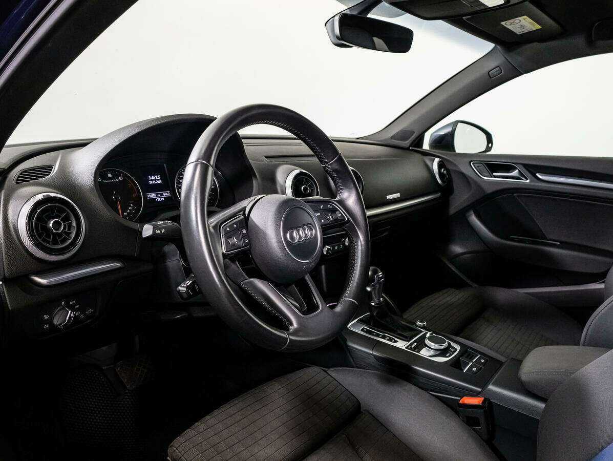 Audi A3 б/у, 2017, Роботизированная. Фото: #8