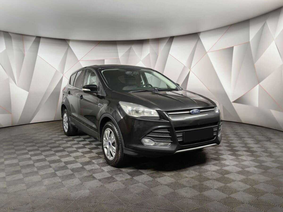 Ford Kuga б/у, 2016, Автоматическая. Фото: #2