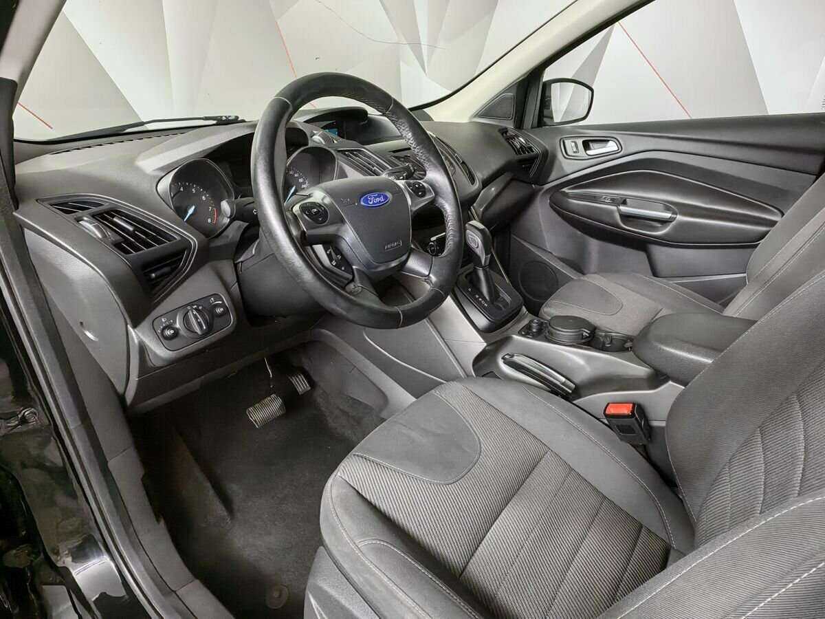 Ford Kuga б/у, 2016, Автоматическая. Фото: #13