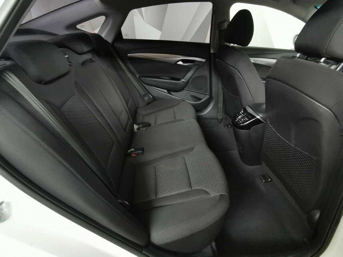 Hyundai i40 б/у, 2015, Автоматическая. Фото: #11