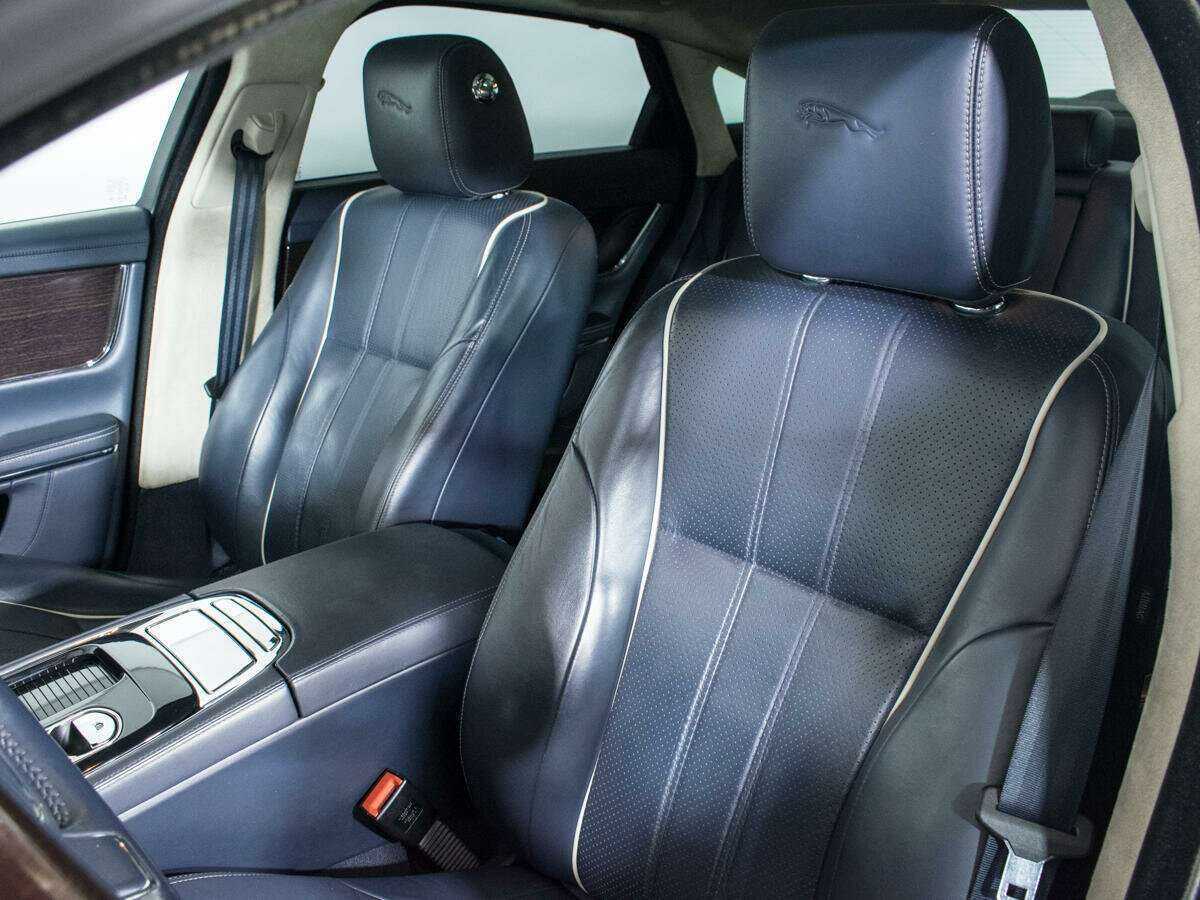 Jaguar XJ б/у, 2014, Автоматическая. Фото: #17