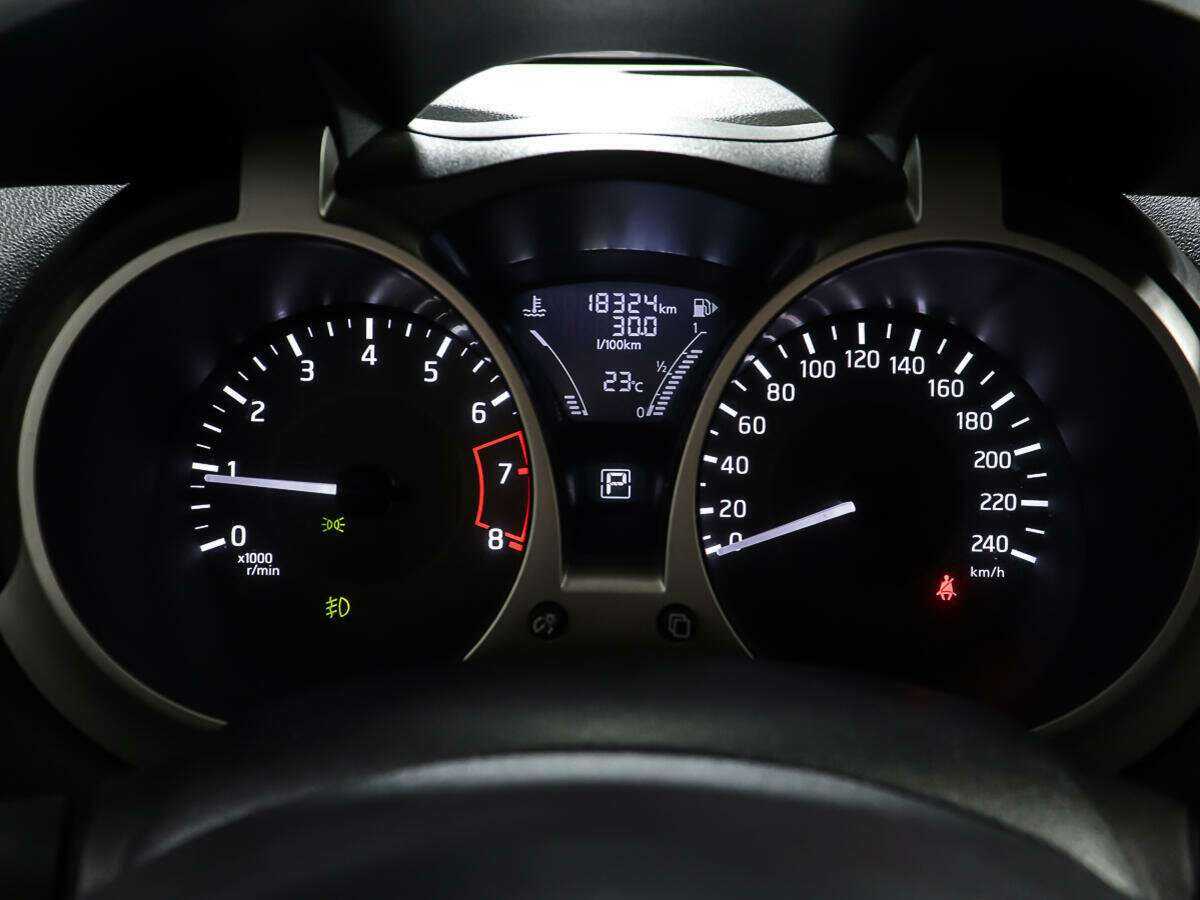 Ниссан Жук б/у, 2018, Вариатор. Фото: #13