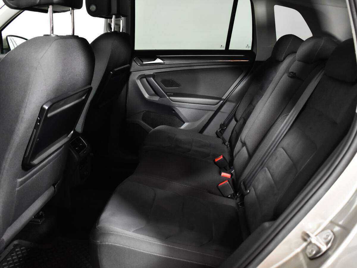 Volkswagen Tiguan б/у, 2017, Роботизированная. Фото: #5