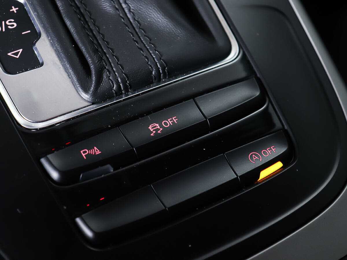 Audi A4 б/у, 2012, Роботизированная. Фото: #16