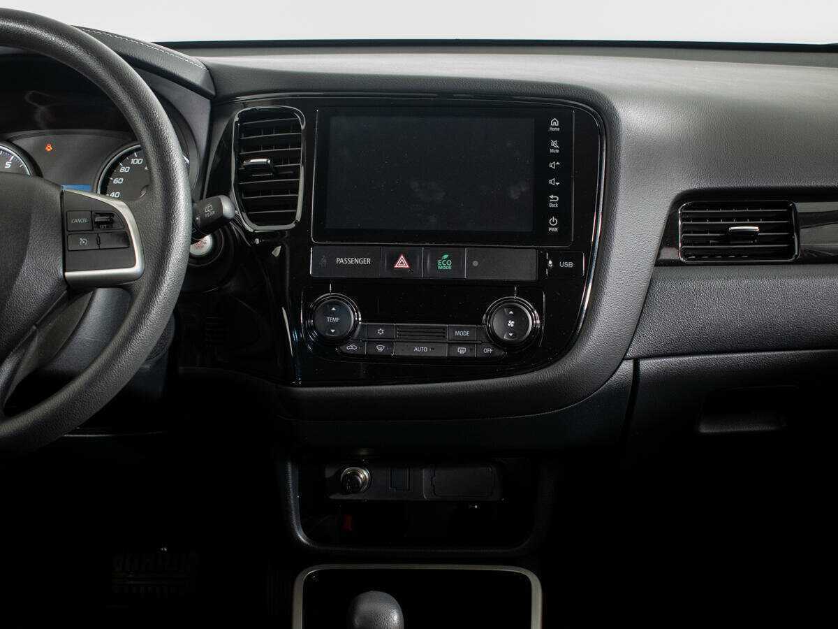 Mitsubishi Outlander б/у, 2022, Вариатор. Фото: #9