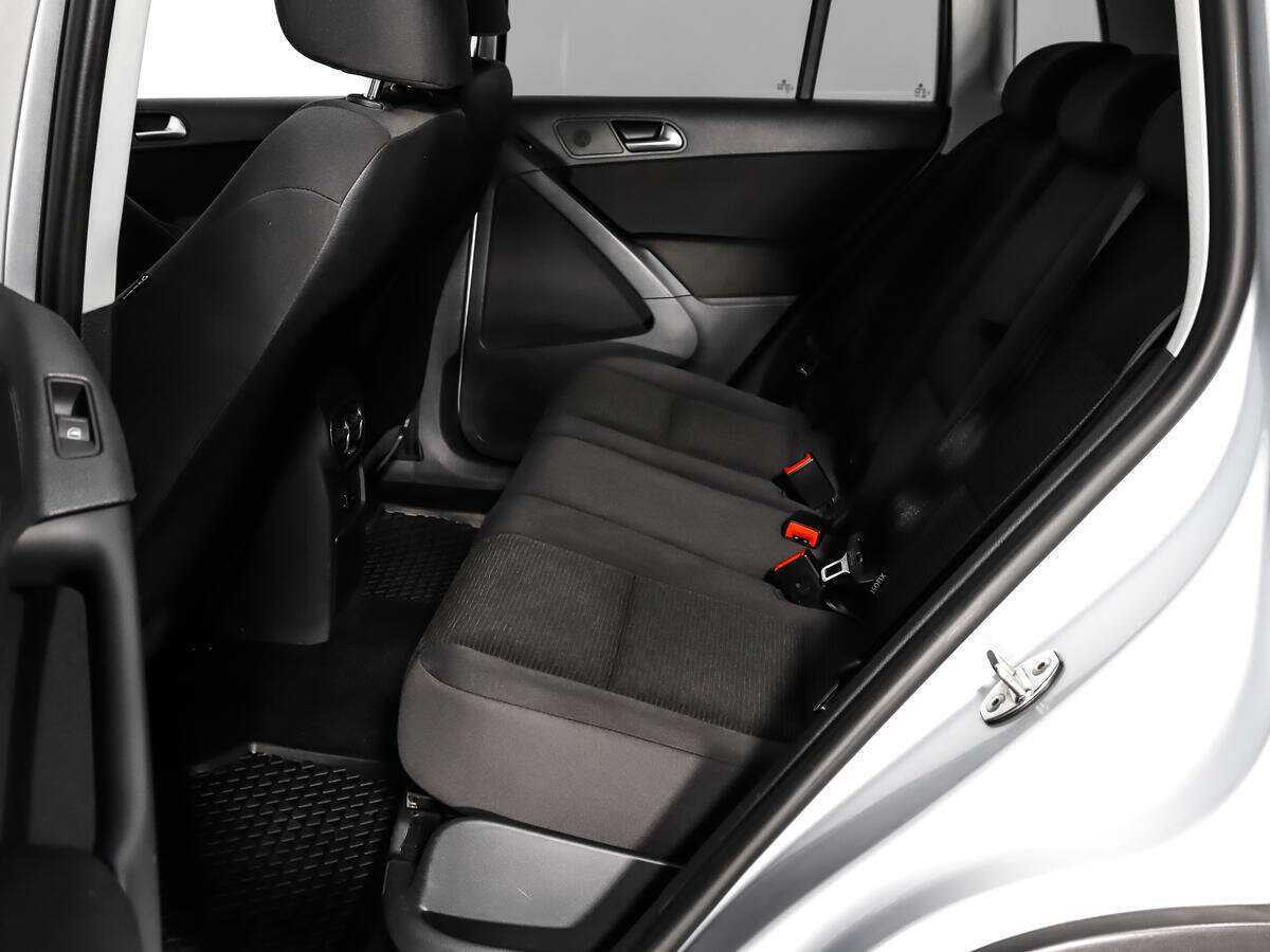 Фольксваген Тигуан б/у, 2012, Механическая. Фото: #9