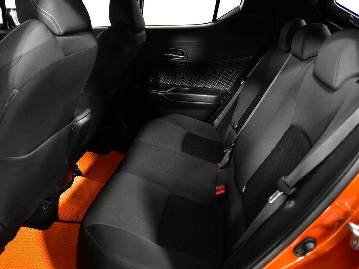 Toyota C-HR б/у, 2020, Вариатор. Фото: #9