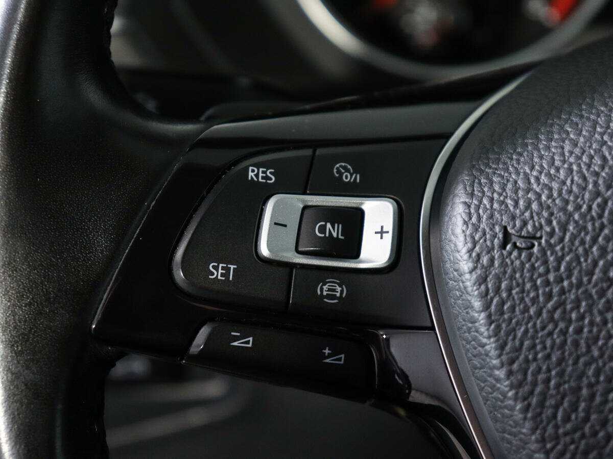 Volkswagen Tiguan б/у, 2019, Роботизированная. Фото: #17