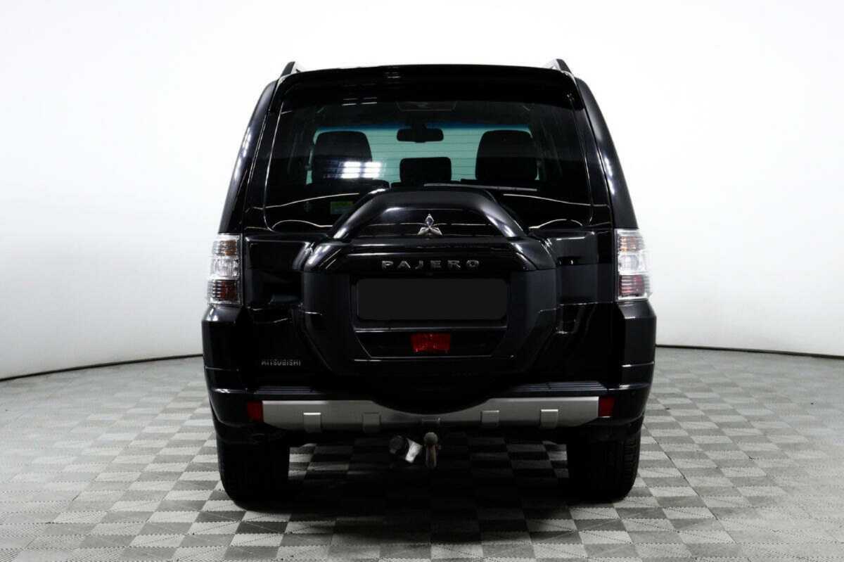 Mitsubishi Pajero б/у, 2018, Автоматическая. Фото: #5