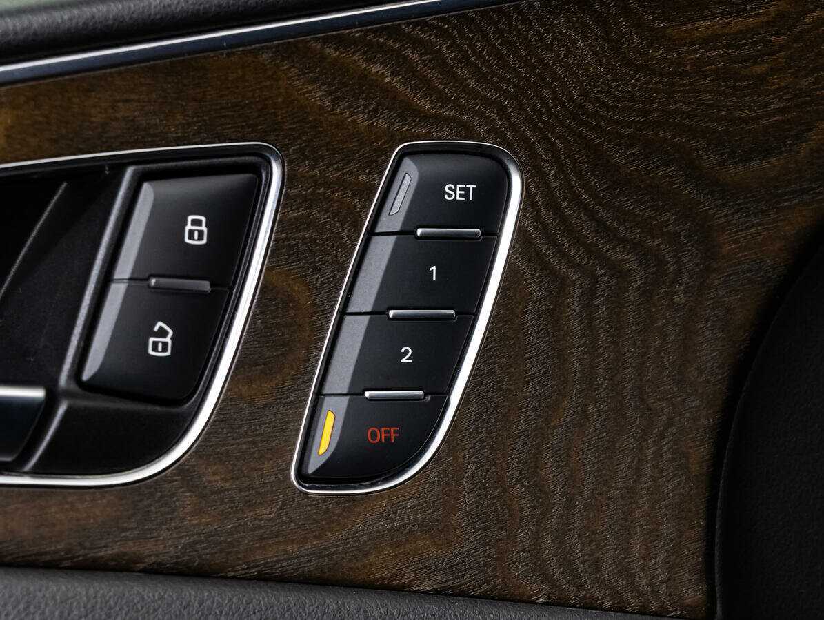 Audi A6 б/у, 2015, Роботизированная. Фото: #15