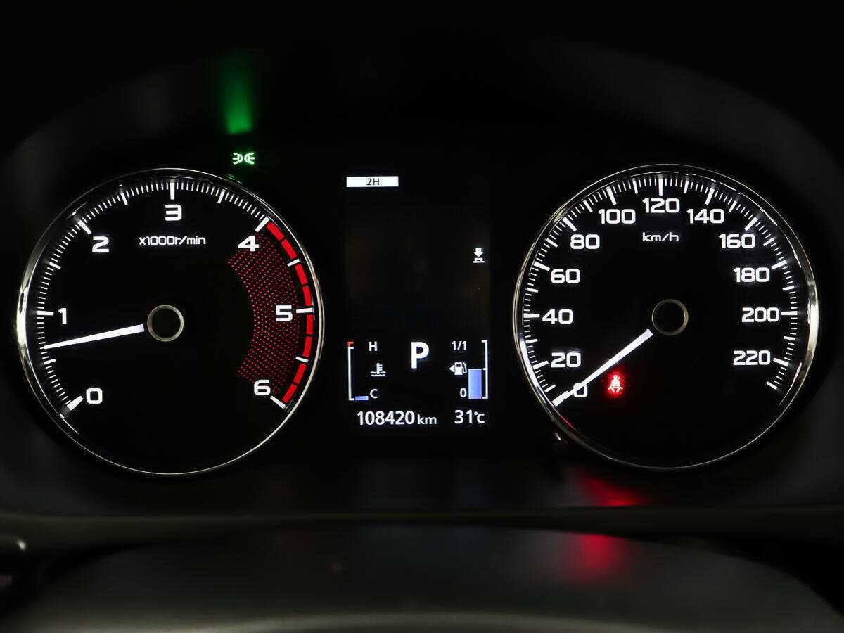 Mitsubishi Pajero Sport б/у, 2018, Автоматическая. Фото: #13