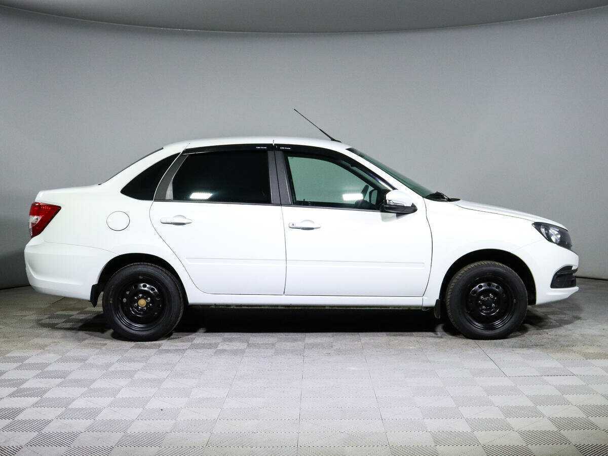 Лада (ВАЗ) Гранта б/у, 2023, Механическая. Фото: #3