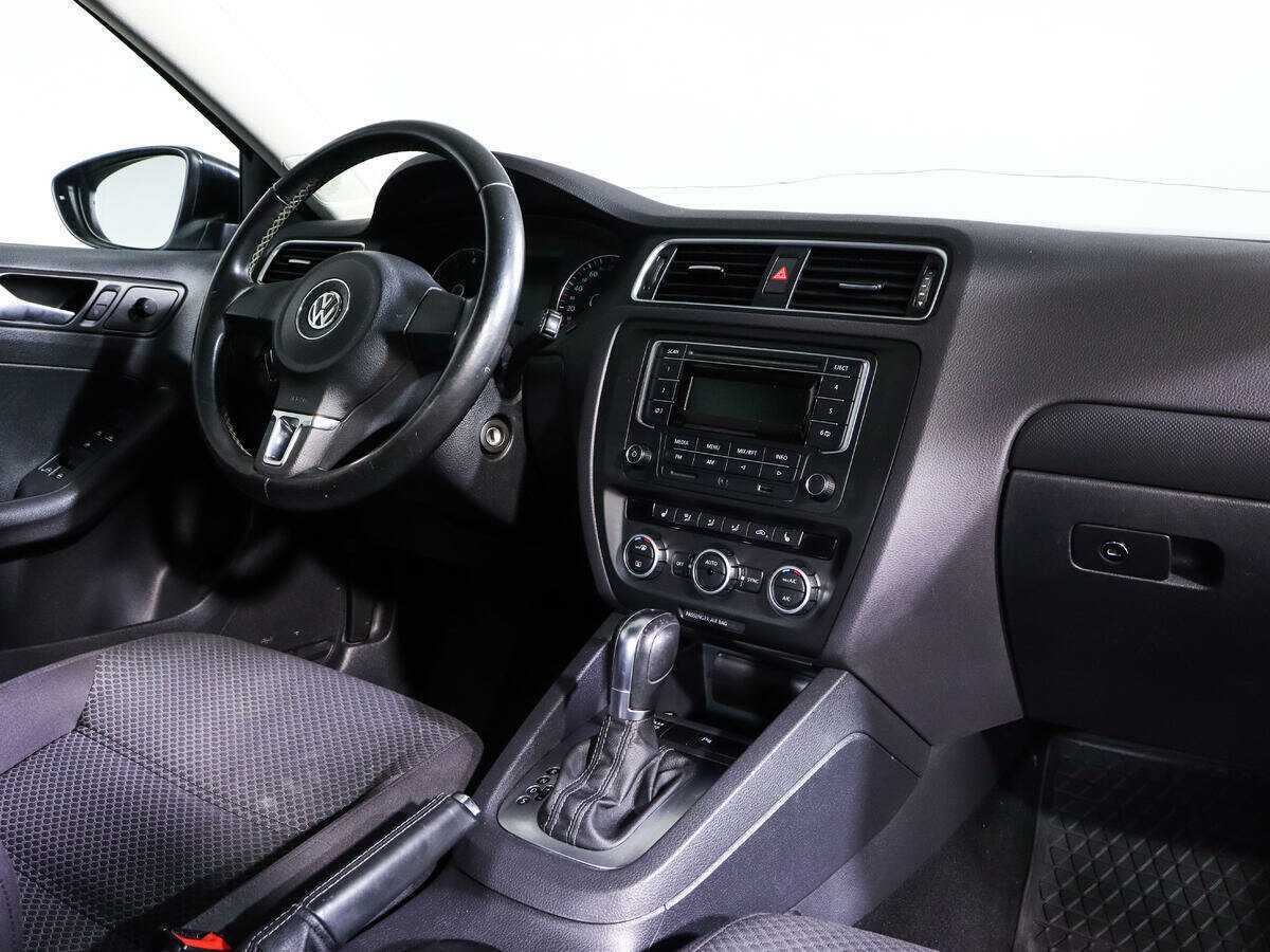 Volkswagen Jetta б/у, 2014, Автоматическая. Фото: #8