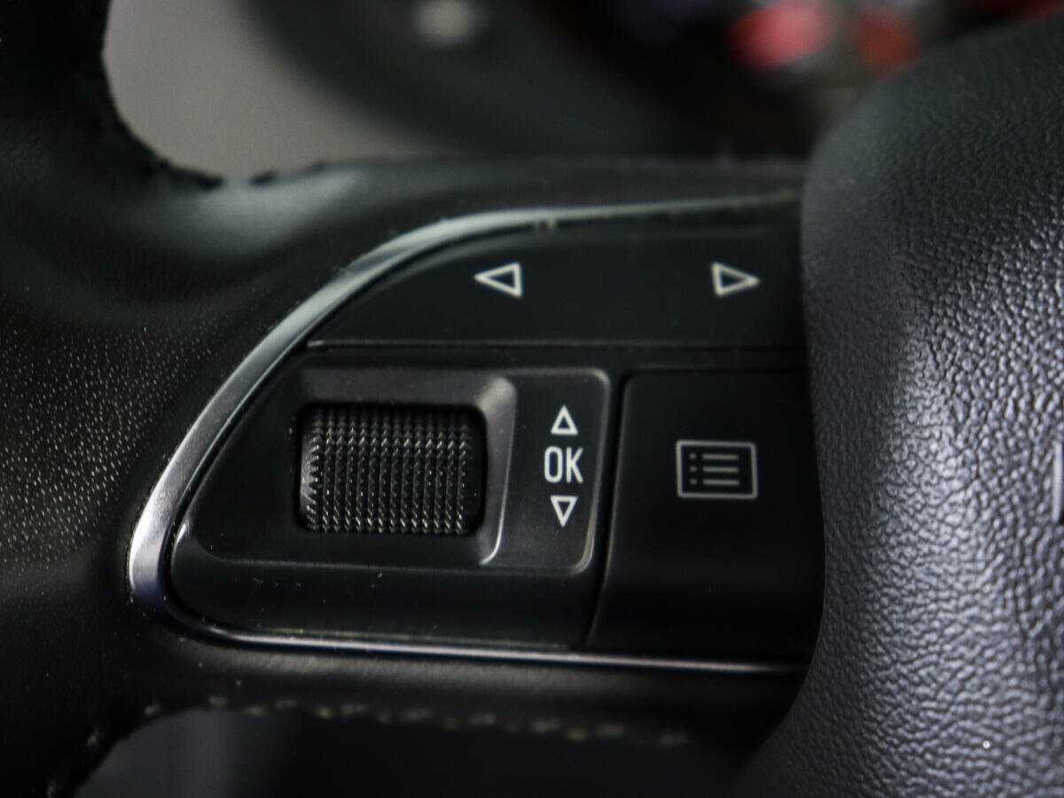 Audi Q3 б/у, 2012, Роботизированная. Фото: #15