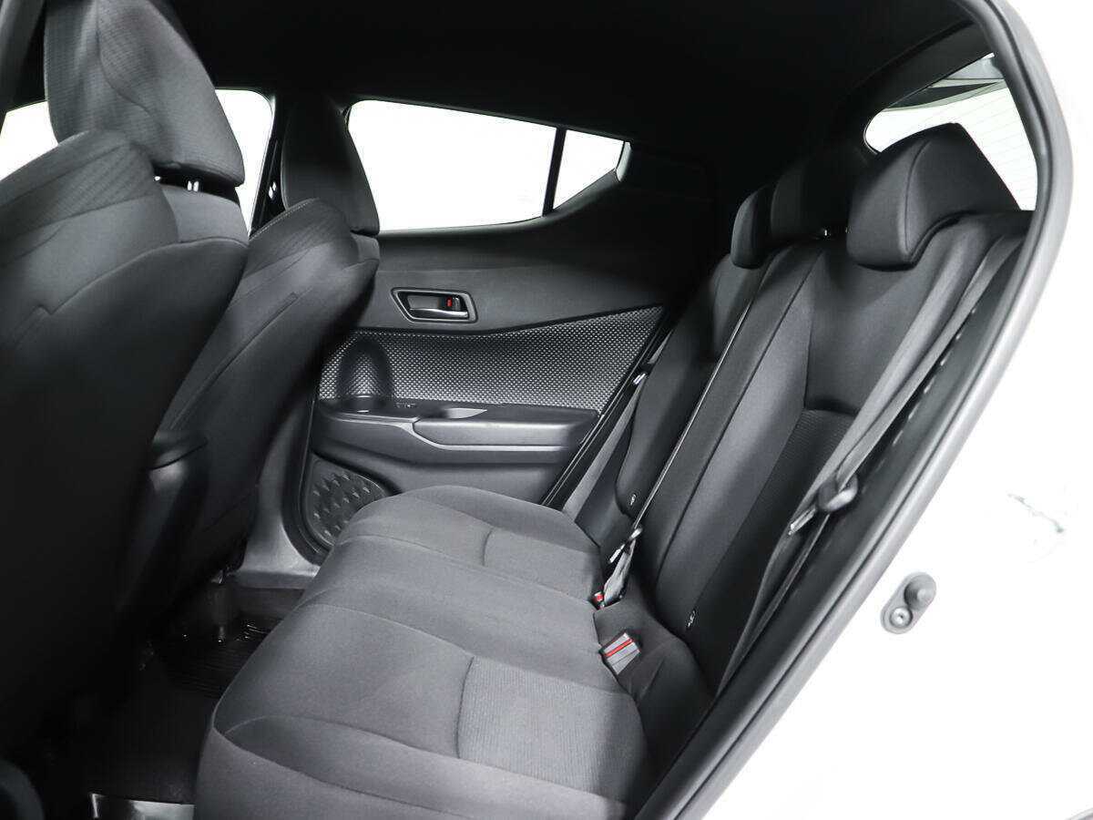 Toyota C-HR б/у, 2018, Вариатор. Фото: #9