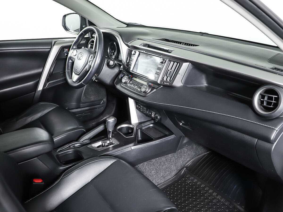 Toyota RAV4 б/у, 2018, Автоматическая. Фото: #8