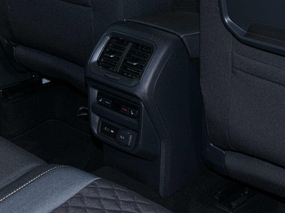 Volkswagen Tiguan б/у, 2018, Роботизированная. Фото: #12