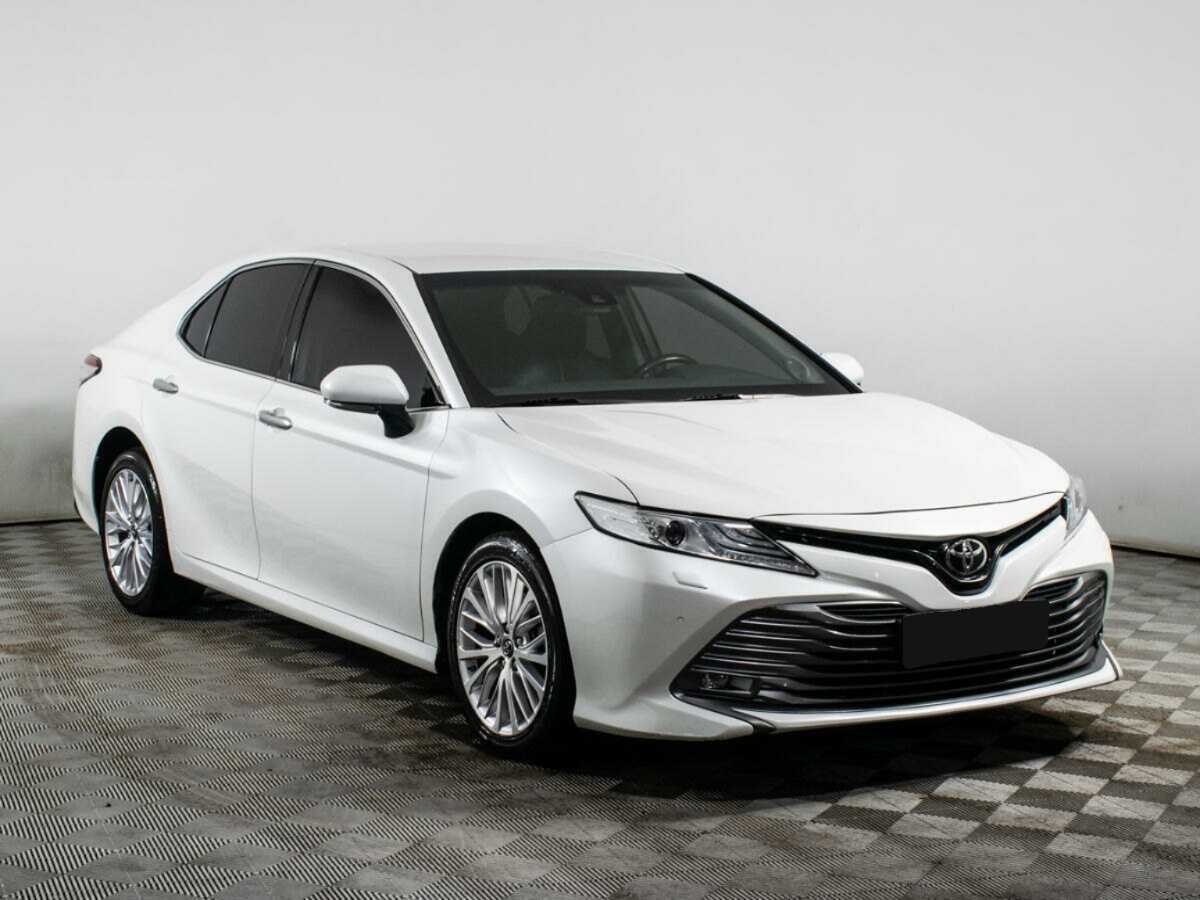 Toyota Camry б/у, 2019, Автоматическая. Фото: #2