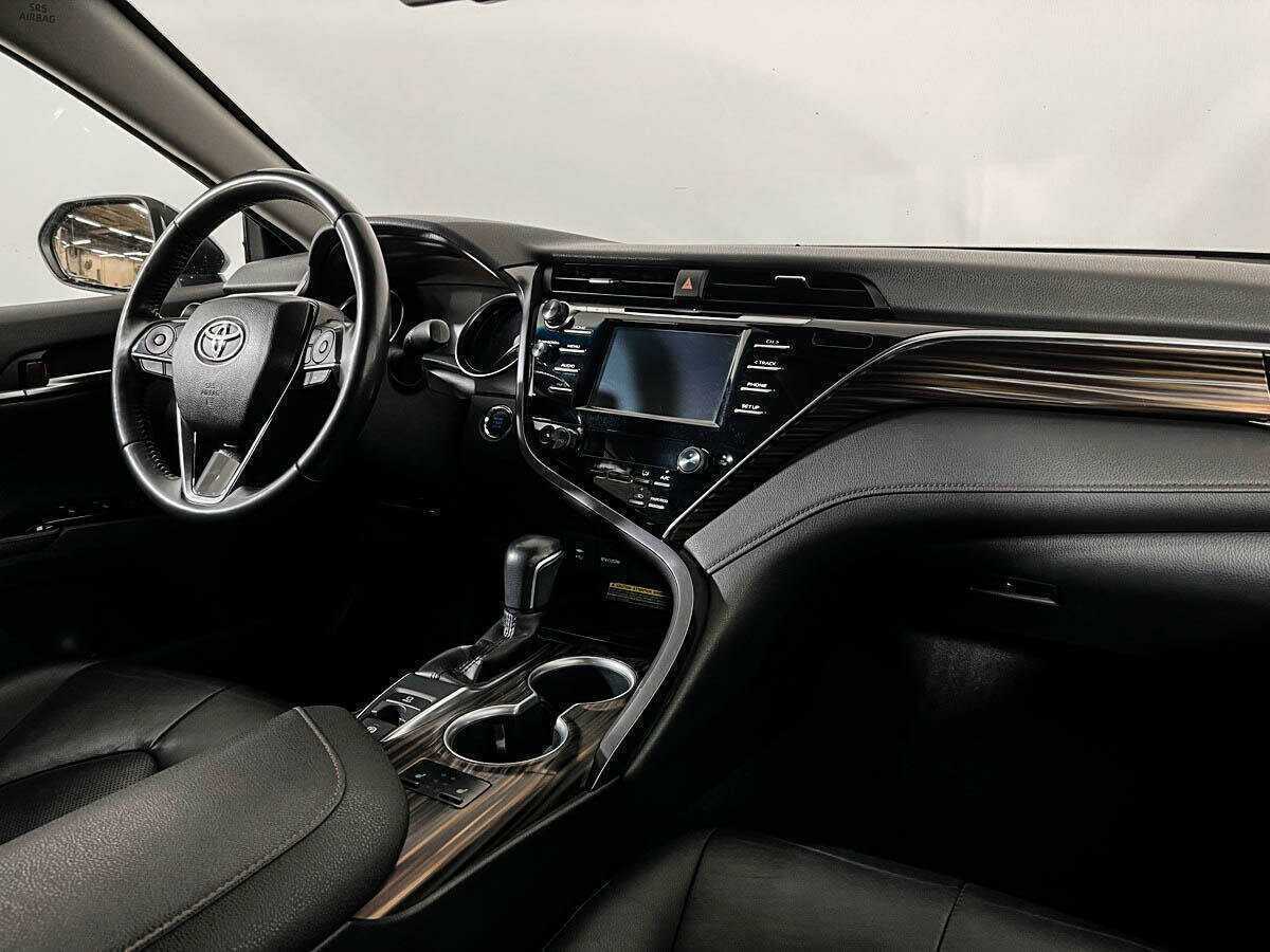 Toyota Camry б/у, 2020, Автоматическая. Фото: #5