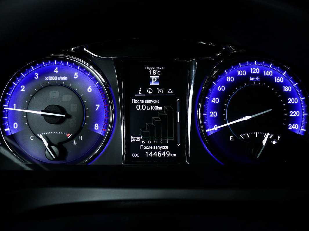 Toyota Camry б/у, 2015, Автоматическая. Фото: #9