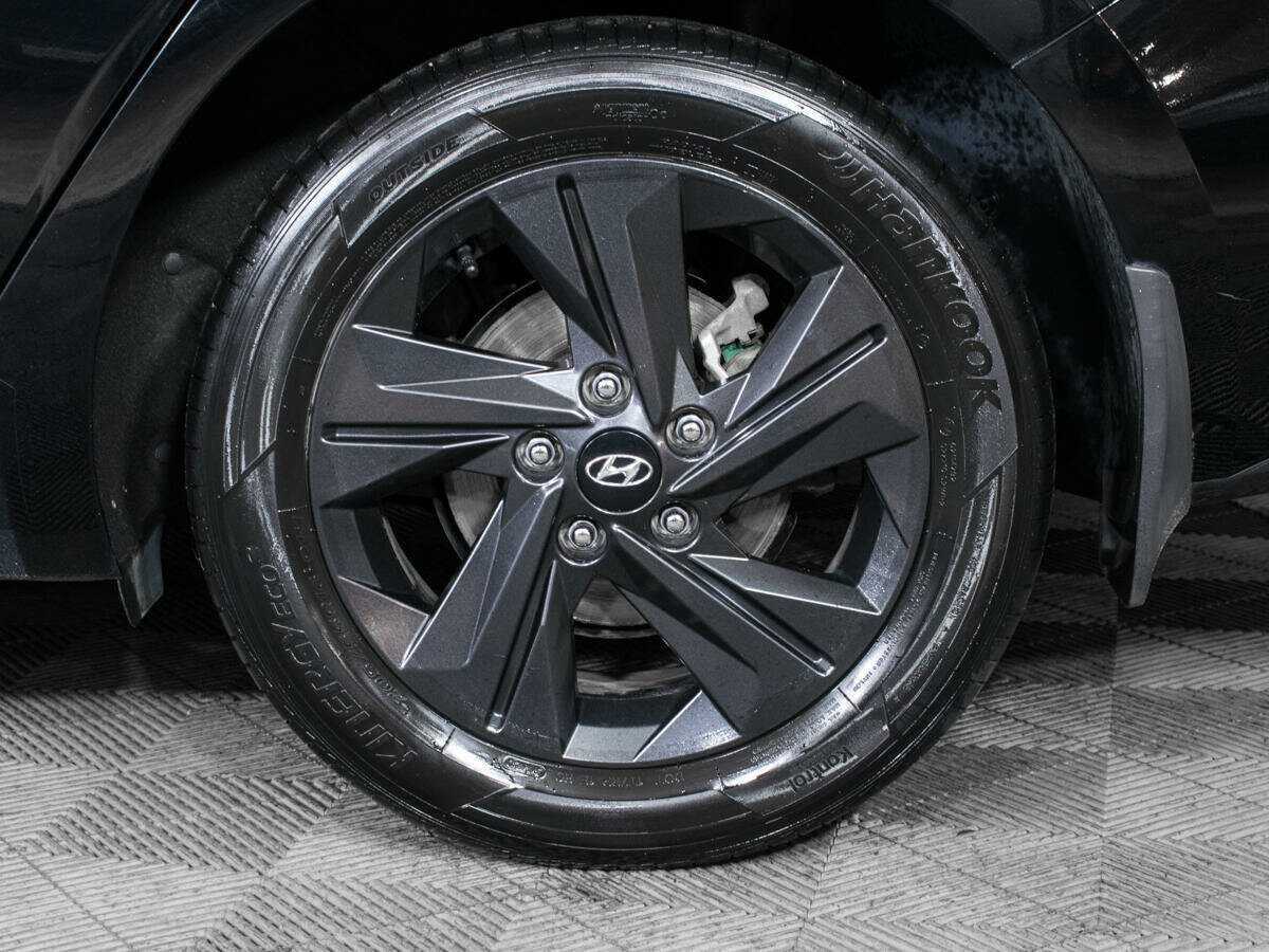 Хендай Елантра б/у, 2020, Автоматическая. Фото: #15