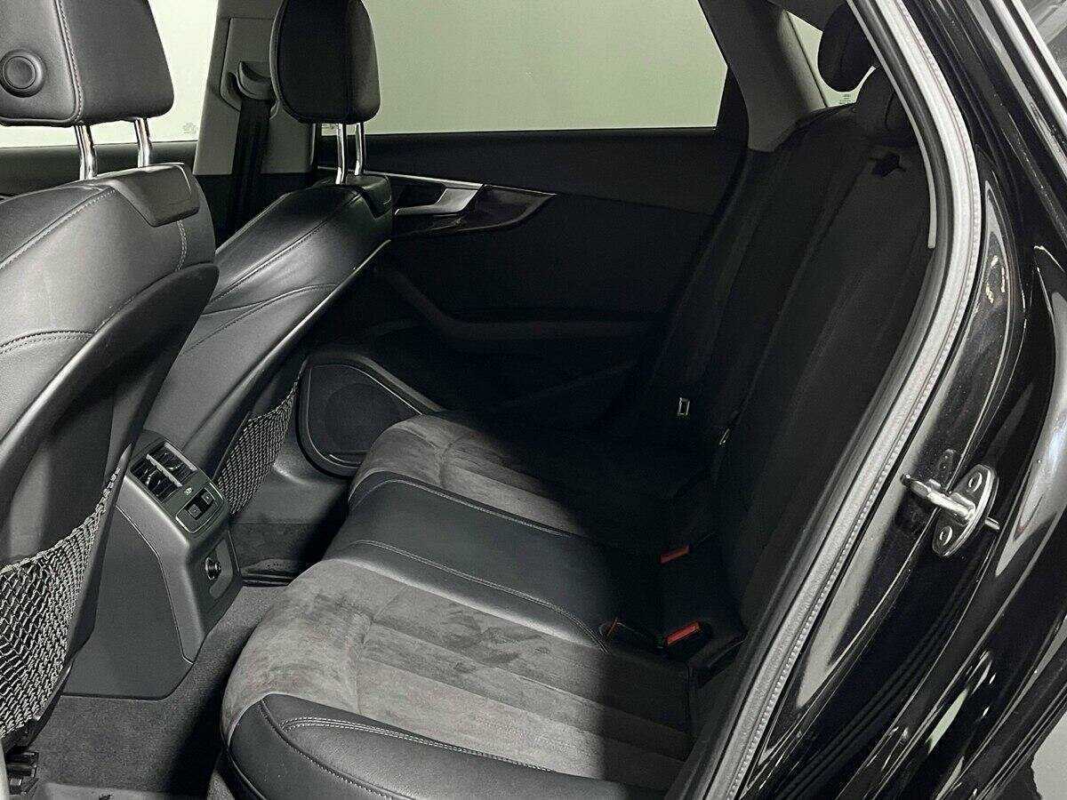 Audi A4 б/у, 2017, Роботизированная. Фото: #7