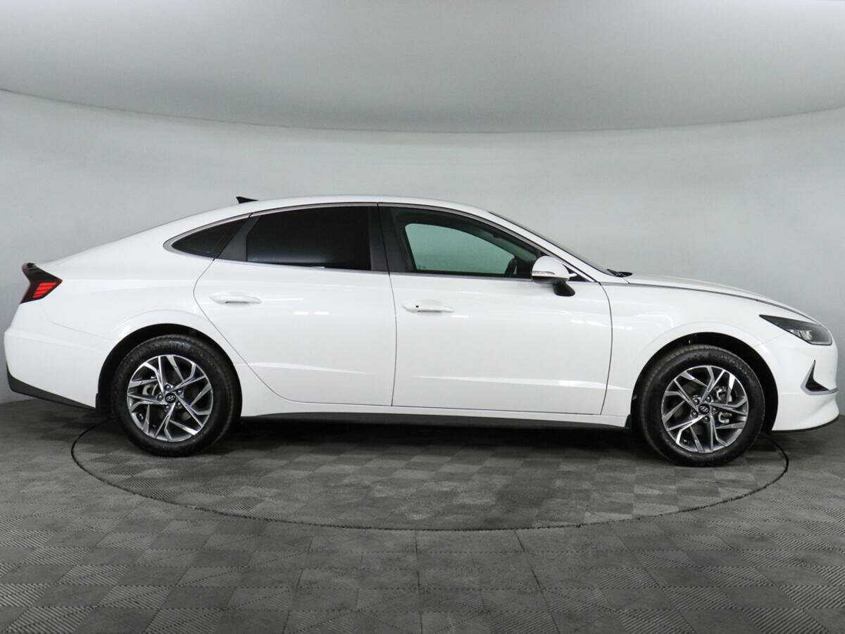 Hyundai Sonata б/у, 2021, Автоматическая. Фото: #3