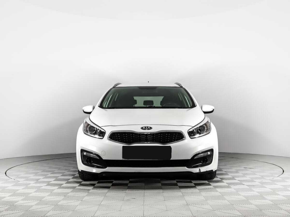 Kia Ceed б/у, 2016, Автоматическая. Фото: #1