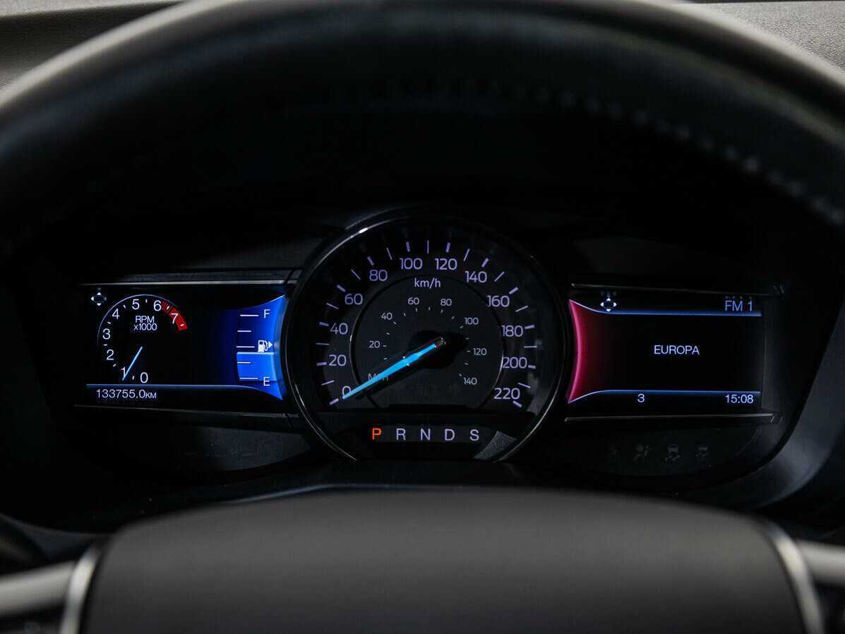 Ford Explorer б/у, 2016, Автоматическая. Фото: #11